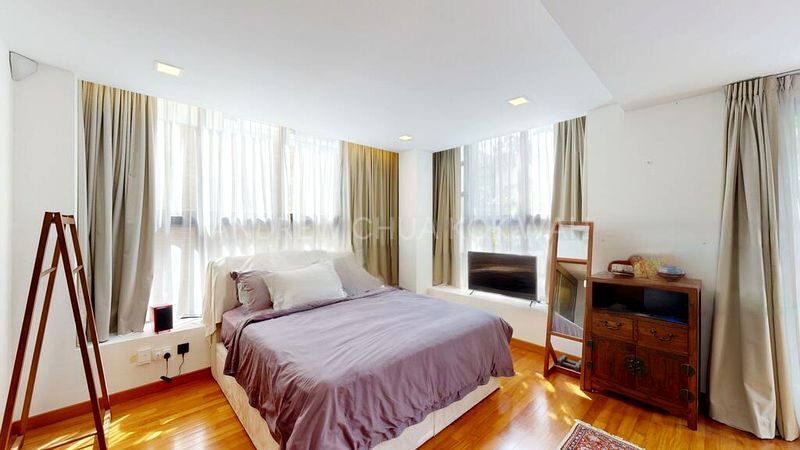 5 Bed Cluster House (Landed) for Sale in  Lornie 18 - Image 4